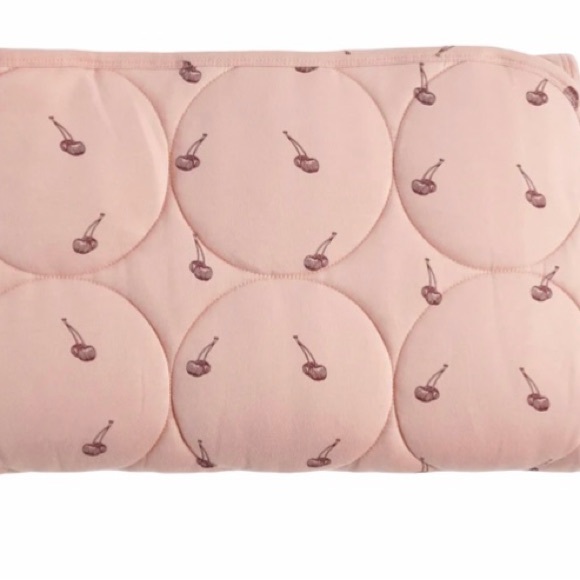 kate quinn Other - Kate Quinn NWT Cherry Bamboo Quilt